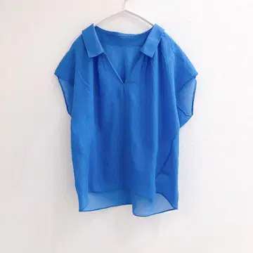 마카피 투모로우랜드 시어 블라우스 오픈 칼라 프렌치 슬리브