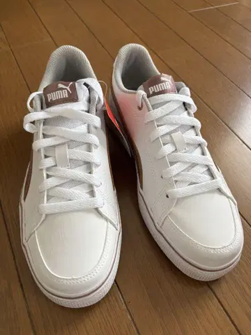 PUMA 화이트 핑크 스니커즈