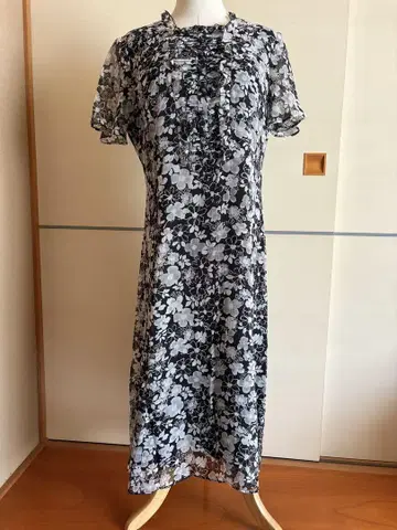 레리앙플러스하우스13+ 꽃무늬 프릴 원피스