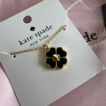[새상품 택 포함] kate spade 네잎클로버 목걸이