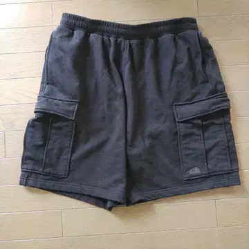 THE NORTH FACE 블랙 카고 숏팬츠 XL