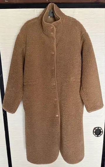 유니클로 유니클로C 보아 플리스 스탠드 칼라 코트