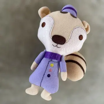 다람쥐 봉제 인형 보라색