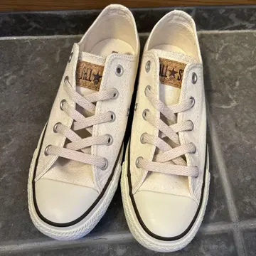 CONVERSE ALL STAR 화이트 로우컷 스니커즈