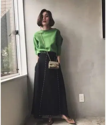 블랙 플레어 스커트 스티치 롱