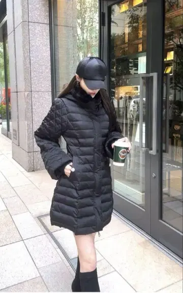 Rady 다운 자켓 M 사이즈