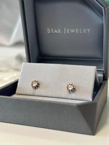 귀걸이 MOONSTONE SUNBURST