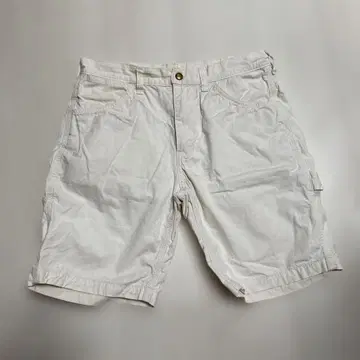 wet&dry 화이트 카고 숏팬츠