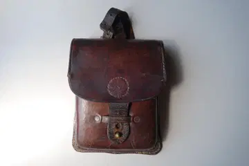 쇼와 레트로 구 일본군 가죽 가방 백 파우치 당시 물품