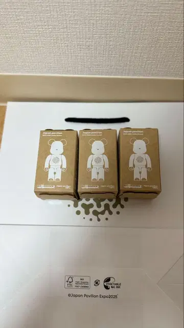 오사카 엑스포 일본관 한정 베어브릭 3개 세트
