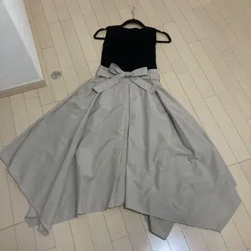 soeur7 스콧 클럽 슬리브리스 절개 원피스