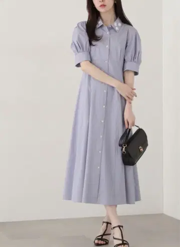 프로포션 바디 드레싱 플라워 셔츠 원피스 블루