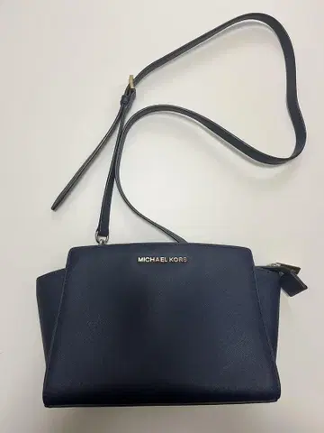 MICHAEL KORS 네이비 숄더백