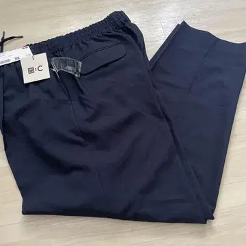 Uniqlo C 감동 턱 팬츠 M