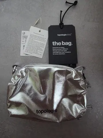 새상품 topologie mini bottle sacoche 실버