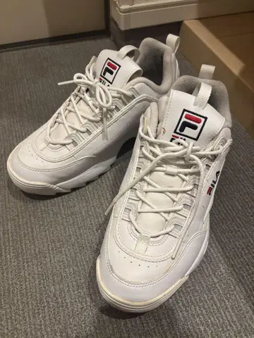 FILA 화이트 스니커즈 27cm