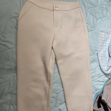 DAM A collection 아이보리 슬랙스