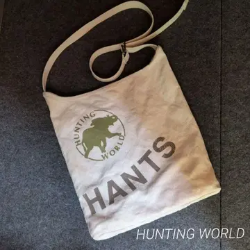 HUNTING WORLD 숄더백 화이트
