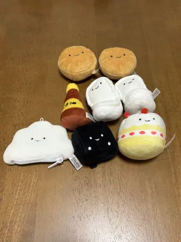 Qualia 봉제 인형 세트