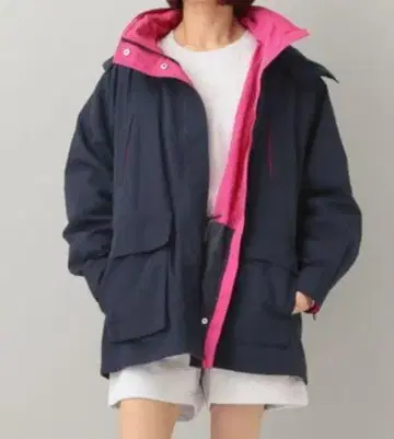 어덜트 오리엔티드 레코즈 이알엠 콜라보 블루종