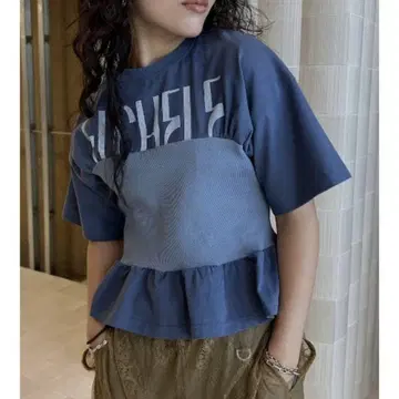 ELCHELE 엘체레 RIB BUSTIER TEE
