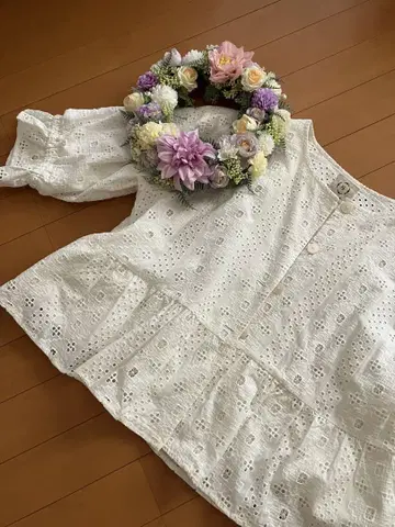 사만사 모스모스 미사용 화이트 레이스 숏 자켓 컨디션 최상(^^)