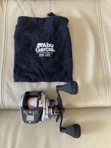 Abu Garcia Max DLc 베이트 릴
