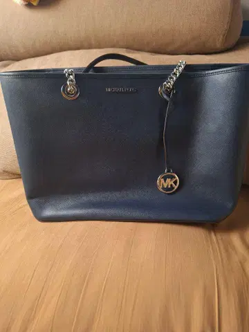 Michael Kors 네이비 토트백