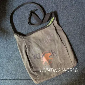 새상품급 HUNTING WORLD 숄더백 브라운