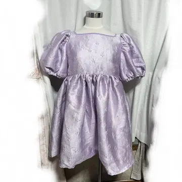 sismetry [ 라벤더 ] back ribbon puff dress