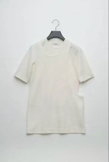 미품 UJOH 23SS Layered T