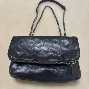 ZARA 블랙 숄더백 합성피혁