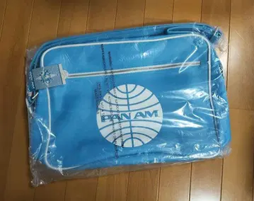 미개봉 PAN AM 팬암 숄더백 스카이블루