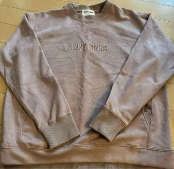 MINNETONKA 베이지 트레이너