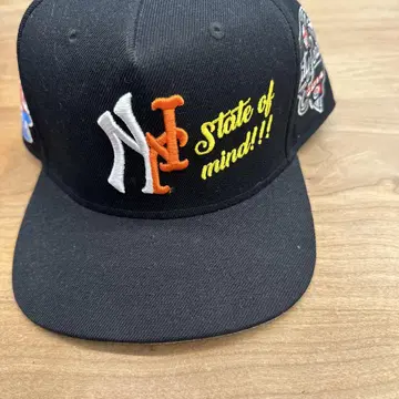 TWNTY TWO Snapback NY 캡