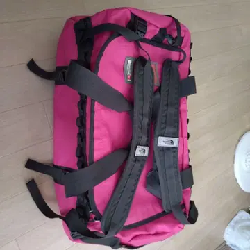 THE NORTH FACE 핑크 더플백 M 사이즈