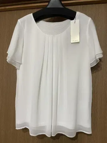 택 포함 미사용 새 상품 블라우스