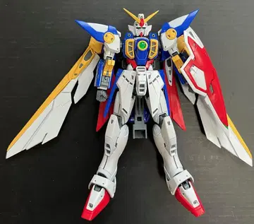 RG 1/144 윙 건담 조립 완료