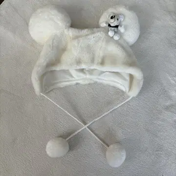 화이트 귀달이 퍼 모자