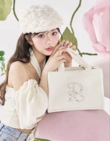 다리치 DR 비쥬 미니 토트백 화이트