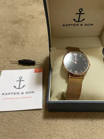 KAPTEN&SON 캡틴앤선 손목시계 블랙 골드