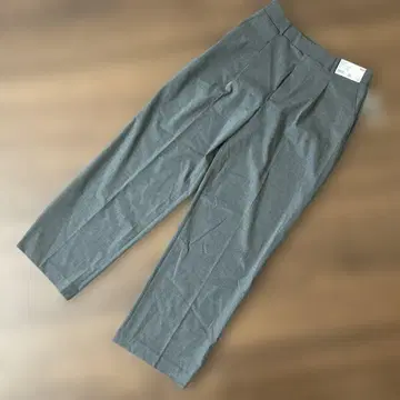 새상품 택 포함 UNIQLO 턱 와이드 팬츠 긴 길이 XL 그레이