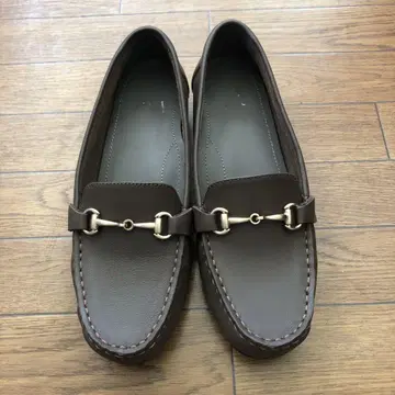 브라운 가죽 로퍼 24 EEE