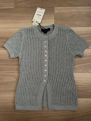 ZARA 스카이 블루 반팔 니트