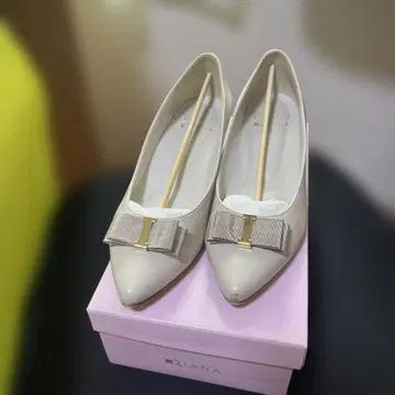 [ 다이애나 ] 우천 겸용 펌프스 23cm