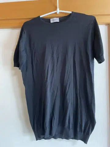 JOHN SMEDLEY 블랙 반팔 니트 S