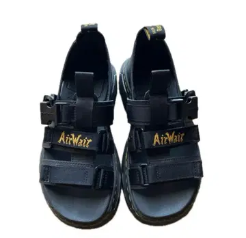 Dr.Martens 닥터마틴 PEARSON 페어슨 샌들