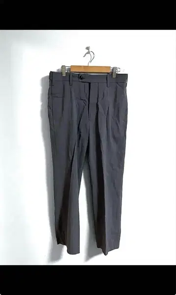 YOKE BACK SLIT STRAGIHT TROUSERS 팬츠