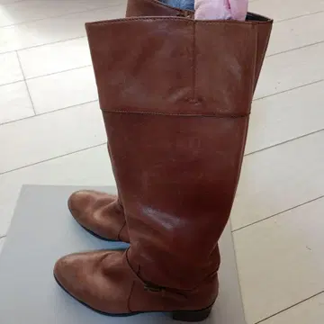 브라운 가죽 롱 부츠