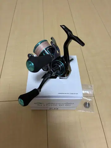 Daiwa RX LT 2500-XH-DH 스피닝 릴